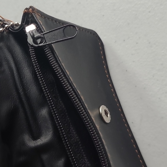 ID Wallet - Picture 5 of 5